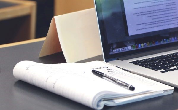 Aide aux devoirs pour les enfants des soignants : les étudiants d&rsquo;Université Paris Cité se mobilisent